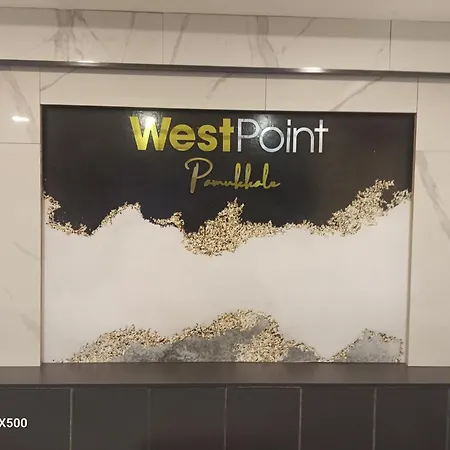 Westpoint فندق *